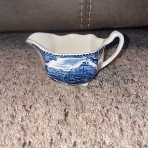 Vintage Johnson Brothers England China Old Britain Castles Blue & White Creamer